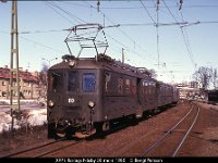 19027  X9P i Roslags Näsby 30 mars 1985 : Roslagsbanan, Svenska järnvägslinjer