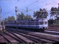 E138-37  X1 3037 Södertälje S 27 juni 1993 : Platser, Stockholm, Sv motorvagnar, SvK 124 Stockholm--Göteborg, Svenska järnvägslinjer, Svenska tåg, Södertälje, Södertälje S