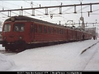 04933  X5 217 i Vara den 4 januari 1979 : Bildbeställning, Platser, Sv motorvagnar, Svenska tåg, Sverige, Vara, Webbalbum